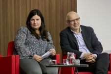 /2025/images/fotos/11.45 L'ús de les TIC i la IA